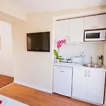 Cheya Deluxe Nisantasi Center 4* اسطنبول