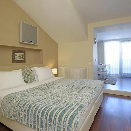 Cheya Deluxe Nisantasi Center 4*