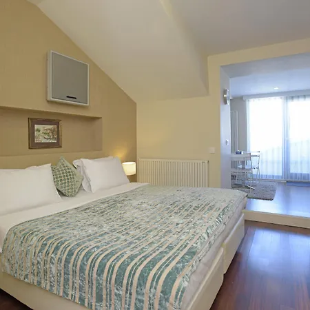 Cheya Deluxe Nisantasi Center 4*