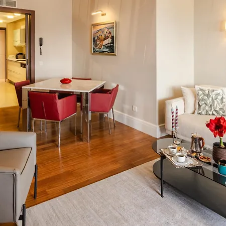 Cheya Deluxe Nisantasi Center 4* Istanbul