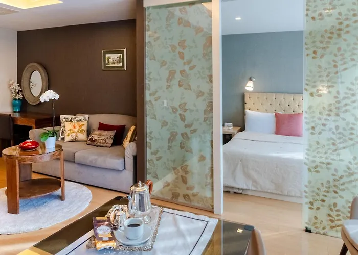 Cheya Deluxe Nisantasi Center 公寓式酒店 4*