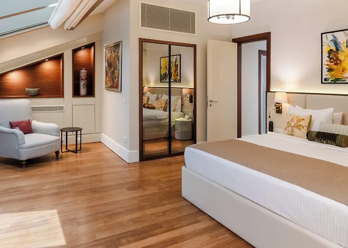 Cheya Deluxe Nisantasi Center 4*