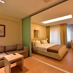 Cheya Deluxe Nisantasi Center 4*