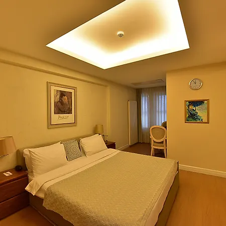 Cheya Deluxe Nisantasi Center 4*
